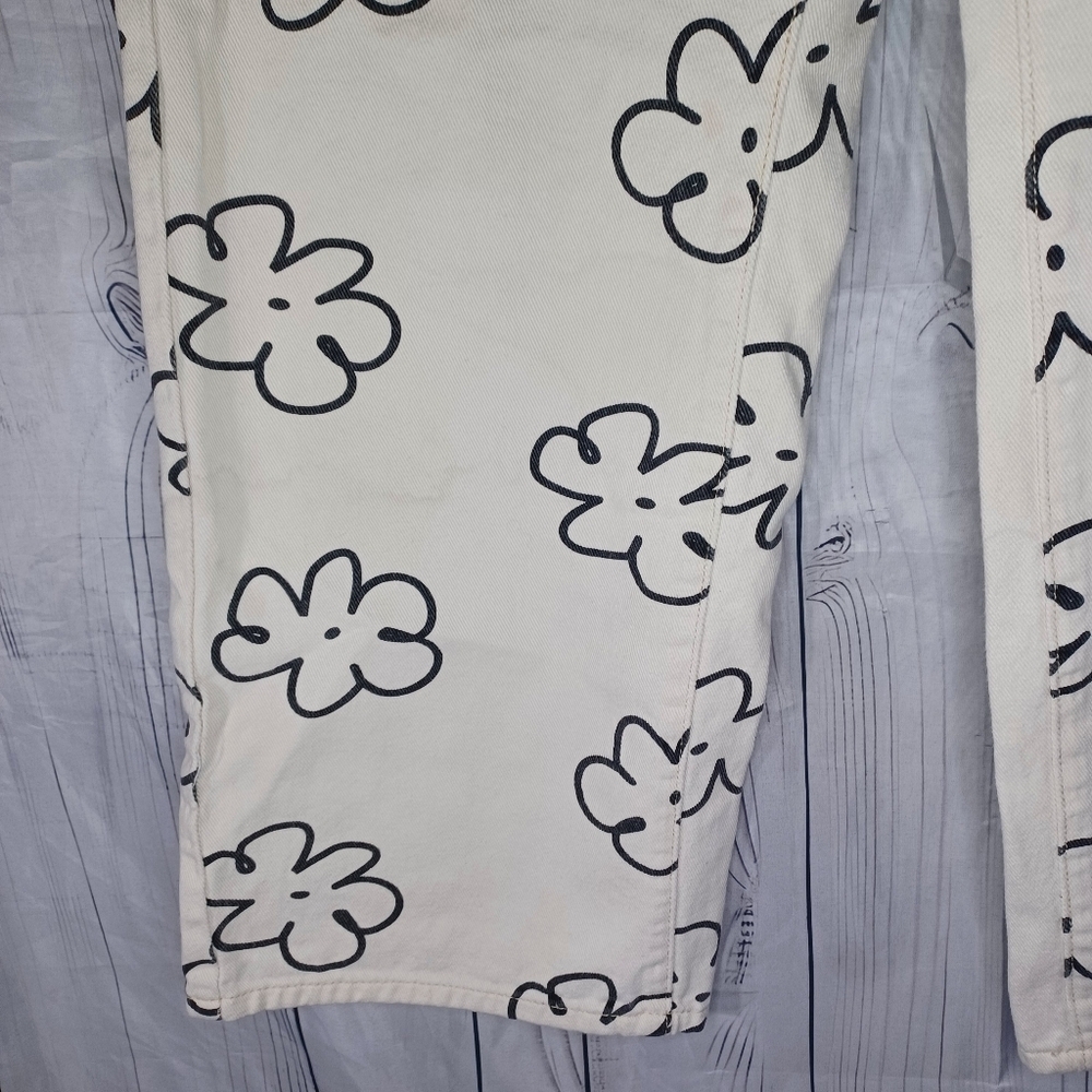 Floral Print Off White Boho Jeans - Picture 6 of 13
